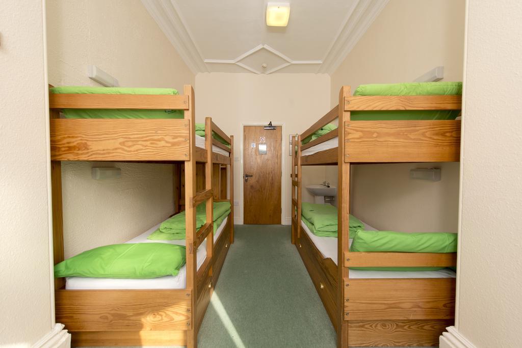 Yha Eyam Hostel Kültér fotó